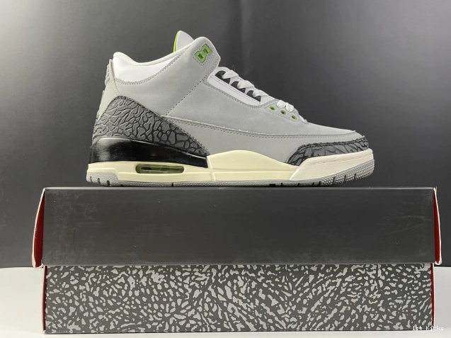 Air 136064-006 Retro Chlorophyll 3 Jordan 0520